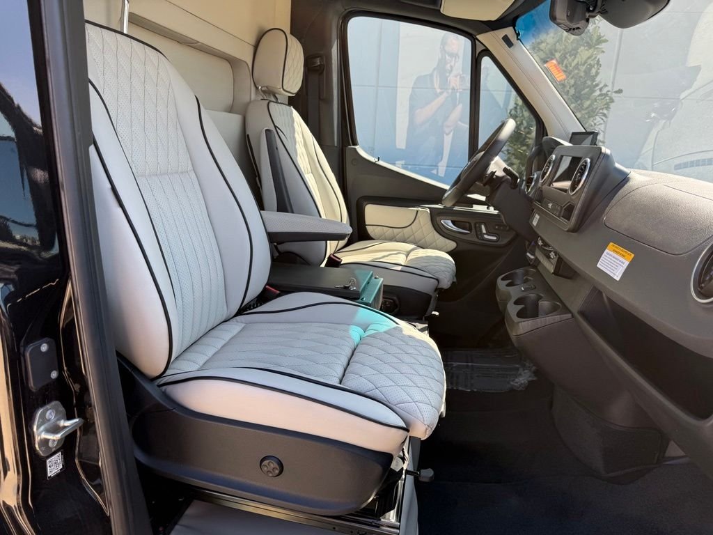 2024 Mercedes-Benz Sprinter Cargo Van Base - Photo 51