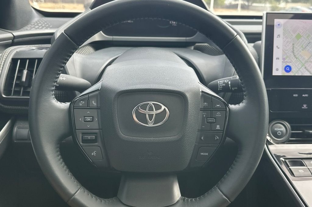 Used 2023 Beige Toyota XLE image 28