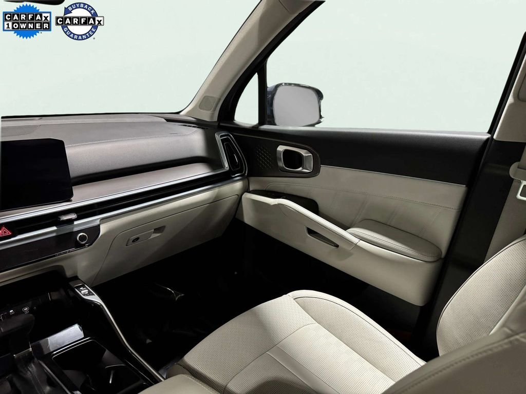 Used 2025 Midnight Kia SX image 11