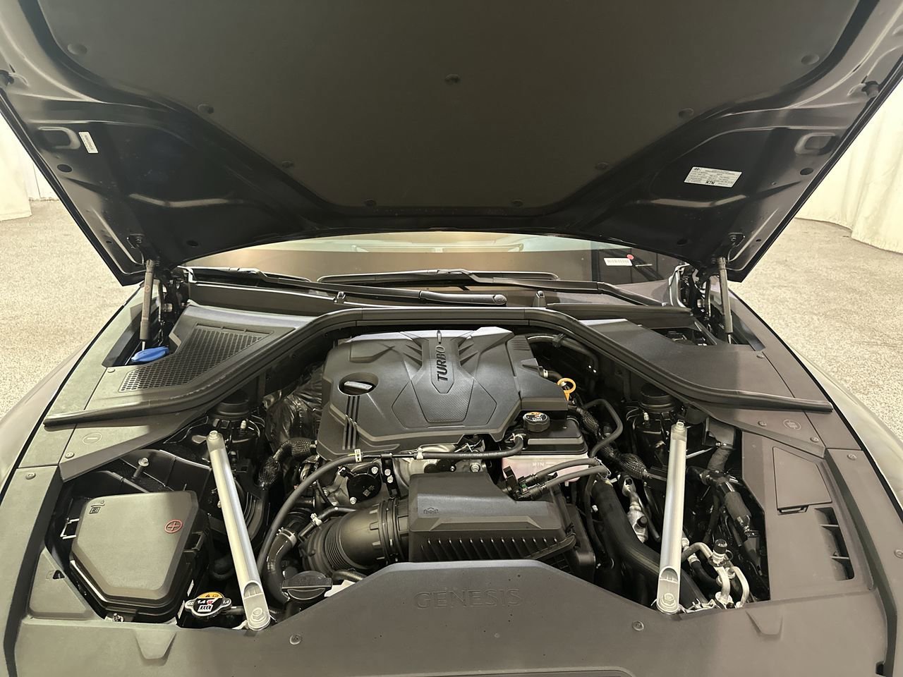 2026 GENESIS G80 Advanced - Photo 11