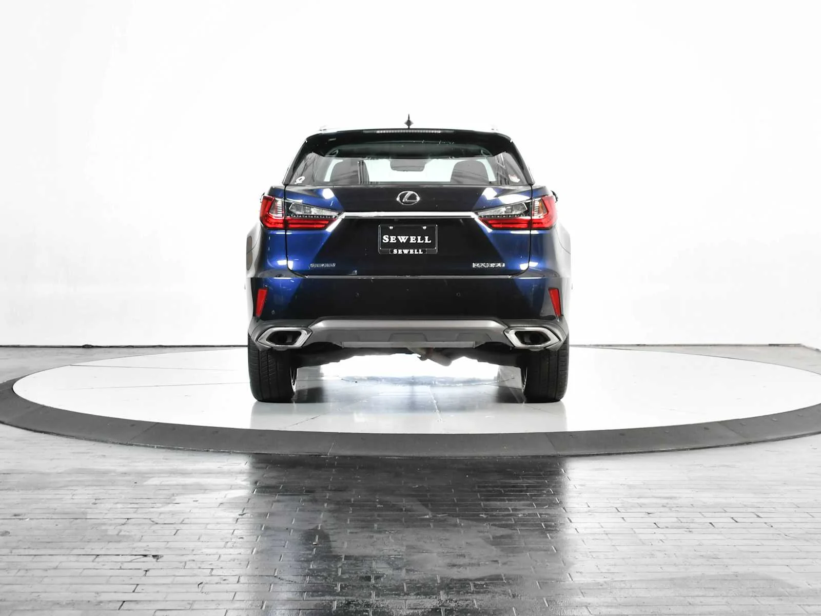 Used 2019 Nightfall Mica Lexus  image 5