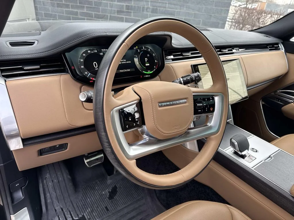 2025 Land Rover Range Rover SE - Photo 21