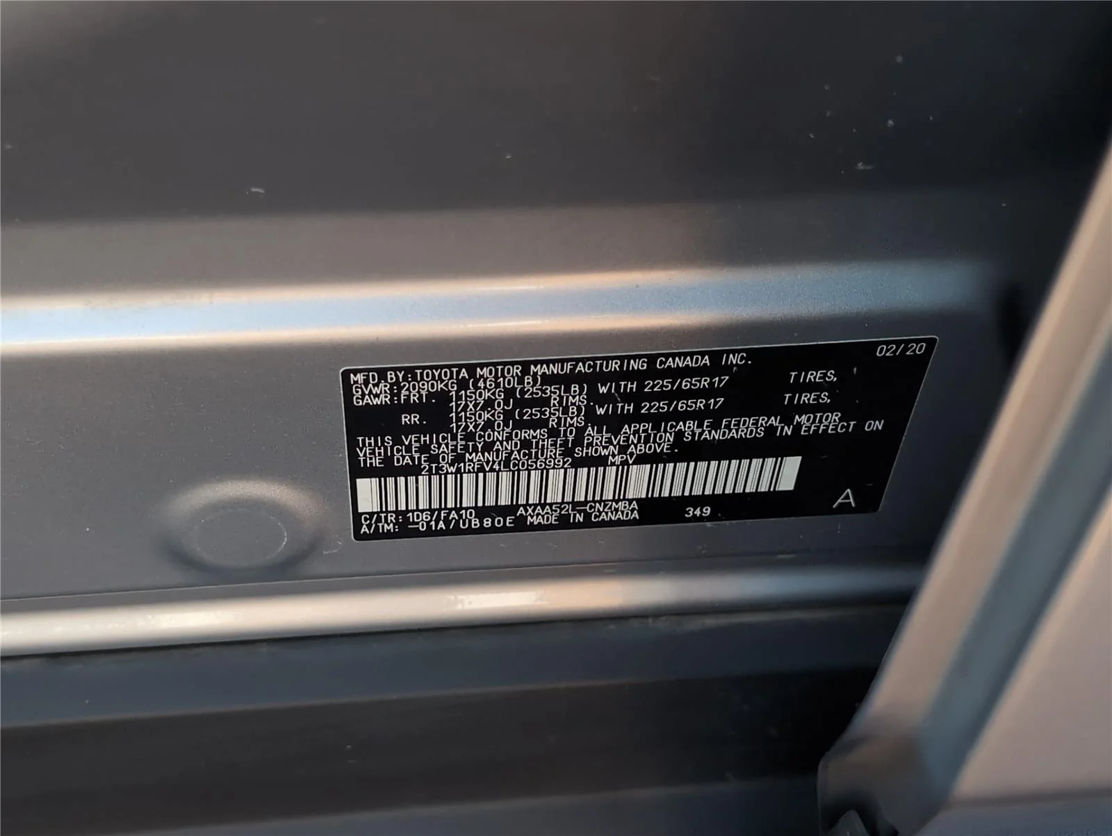 Used 2020 Silver Sky Metallic Toyota XLE image 13