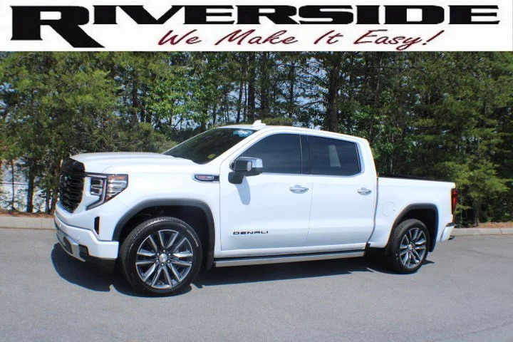 Certified Used 2026 Glacier White Tricoat GMC Denali image 4