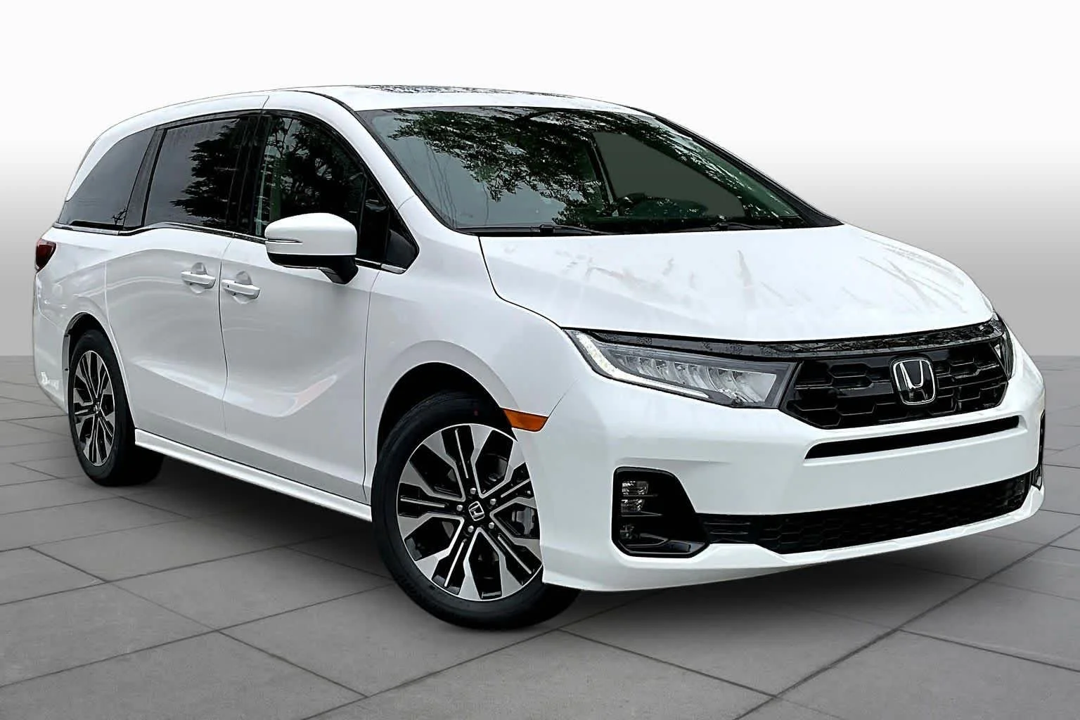 New 2027 Platinum White Pearl Honda Elite image 2