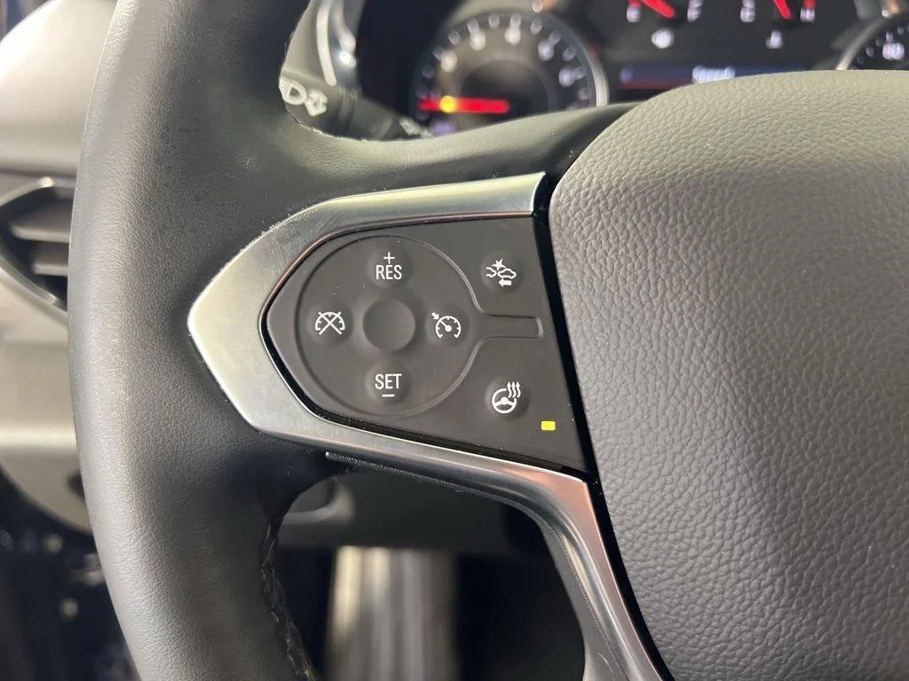 Used 2023 Northsky Blue Metallic Chevrolet LT Leather image 17