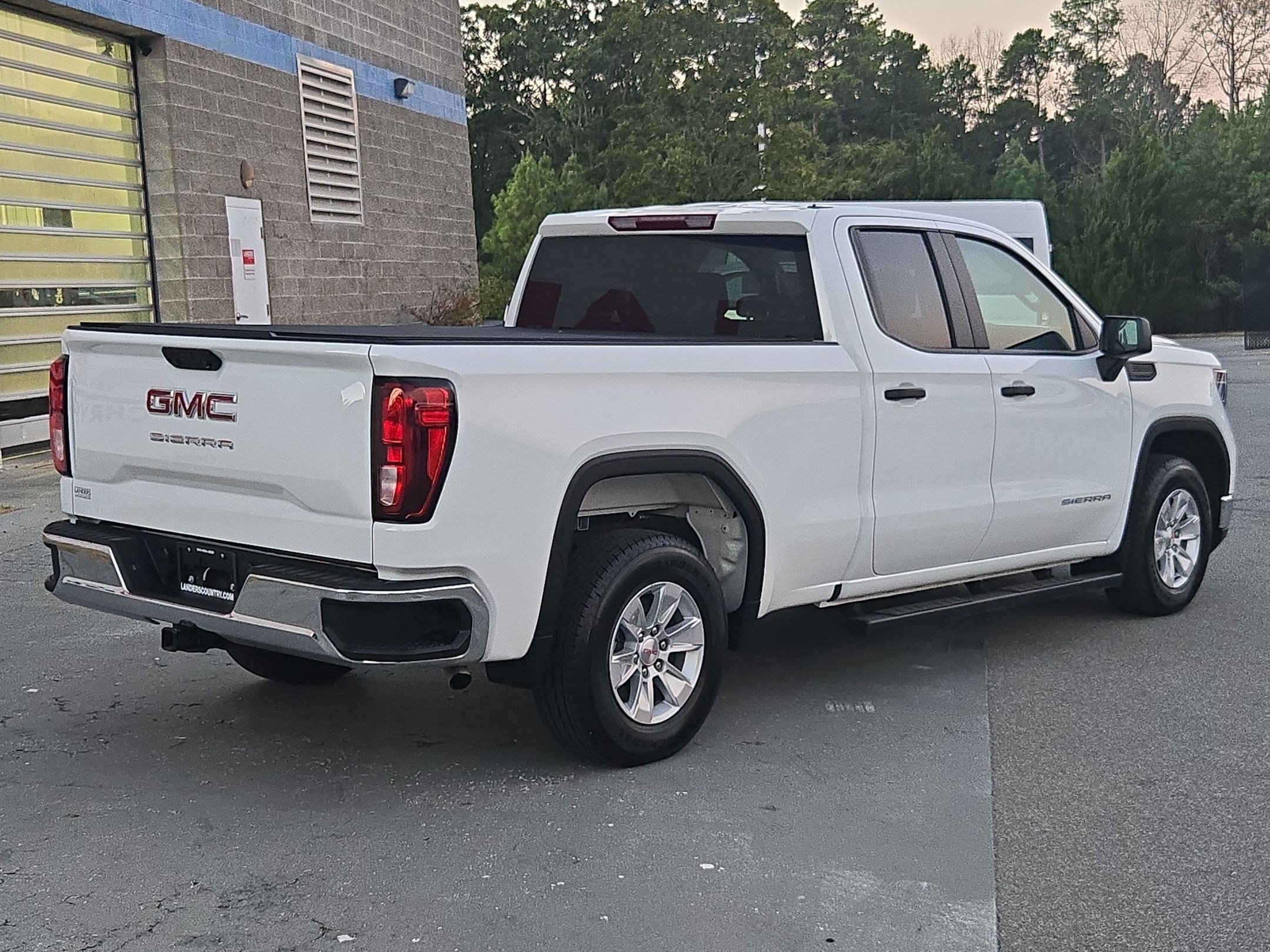 Used 2025 Summit White GMC Pro image 7