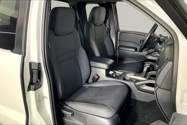Used 2025 White Nissan S image 27