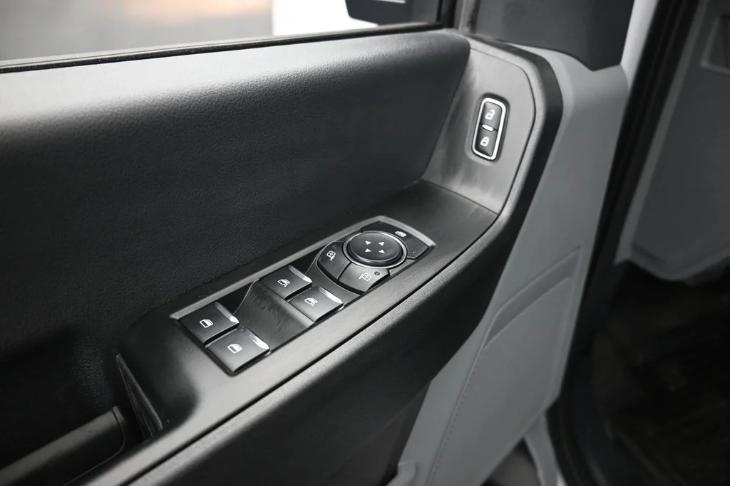 New 2025 White Ford XL image 9