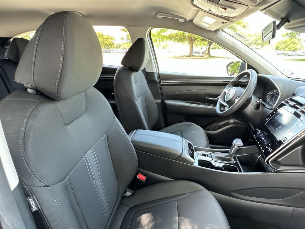 Used 2024 Shimmering Silver Hyundai SEL image 27