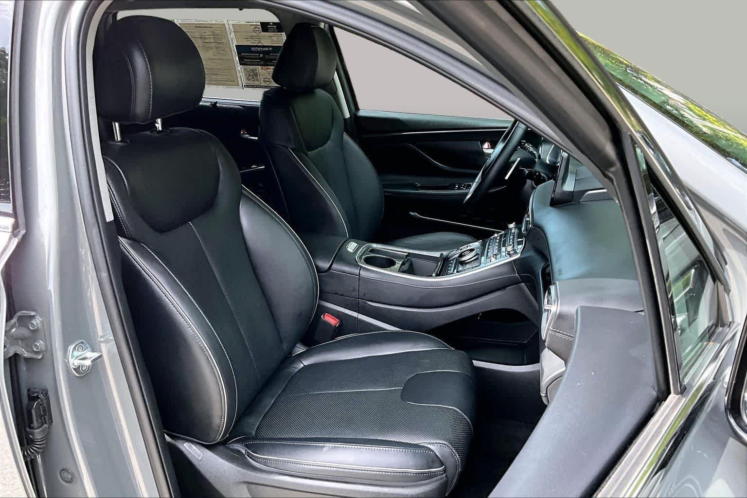 Used 2022 Hampton Gray Hyundai Limited image 9