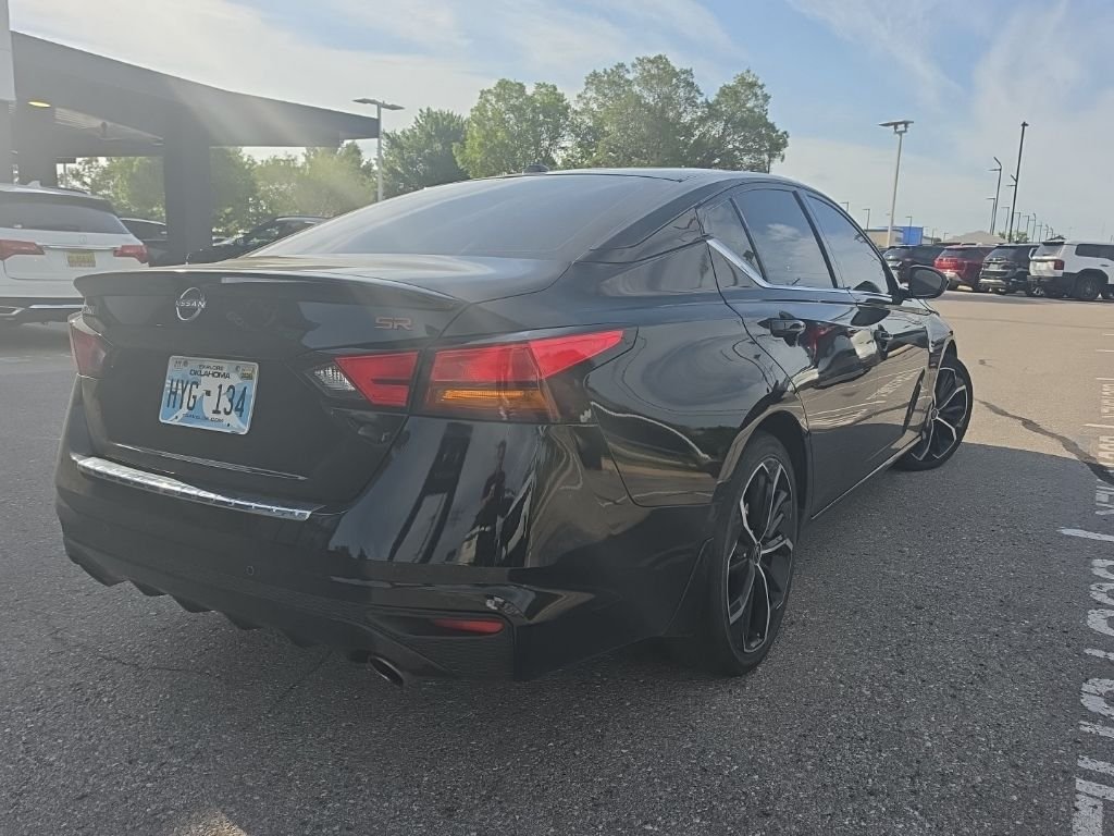 Used 2023 Black Nissan 2.5 SR image 21