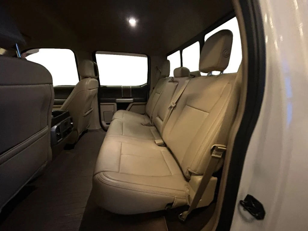 Used 2019 Oxford White Ford  image 13