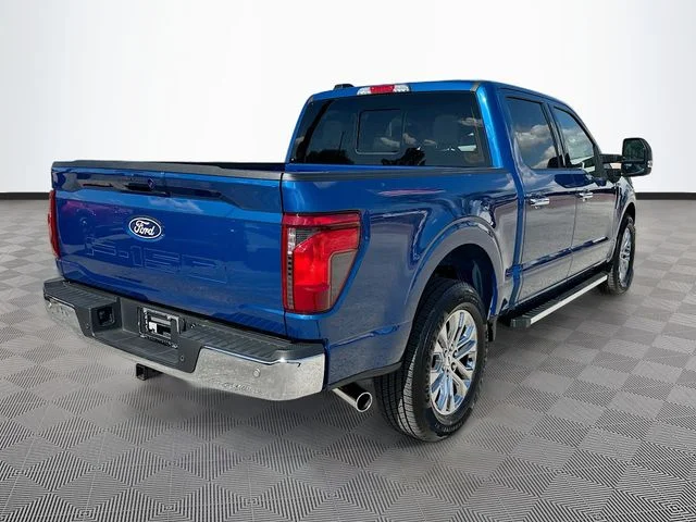 Used 2025 Blue Ford XLT image 5