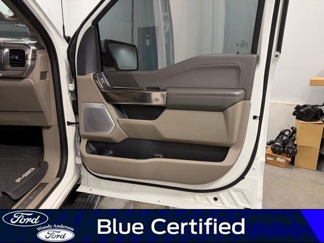 Certified Used 2024 White Metallic Ford Platinum image 28