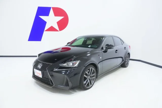 2019 Lexus IS