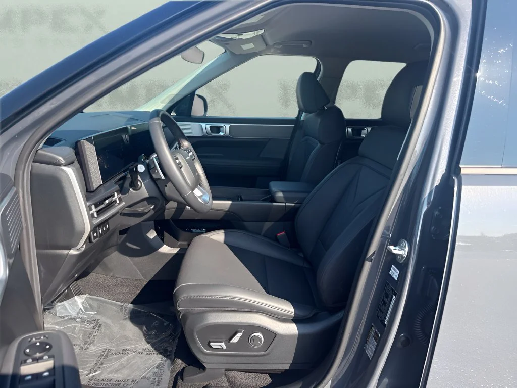 Used 2026 Gray Hyundai SEL image 9