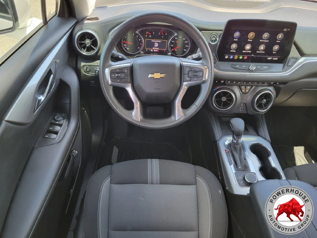 Used 2024 White Chevrolet LT image 20