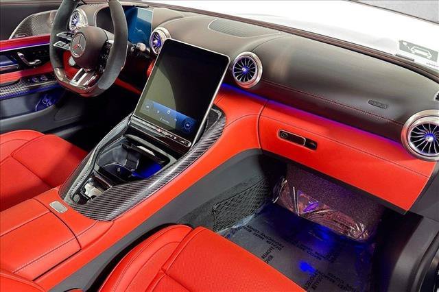 New 2026 MANUFAKTUR Night Black Magno Mercedes-Benz AMG® SL 63 S E Performance image 53