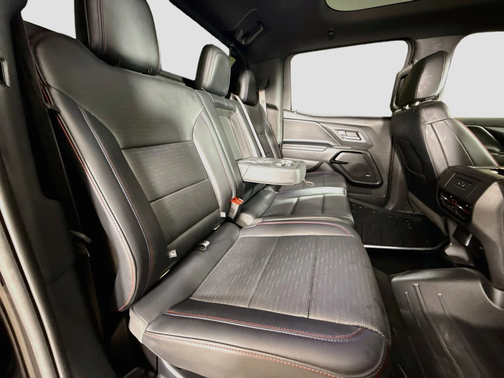 Used 2024 Black Chevrolet RST image 30