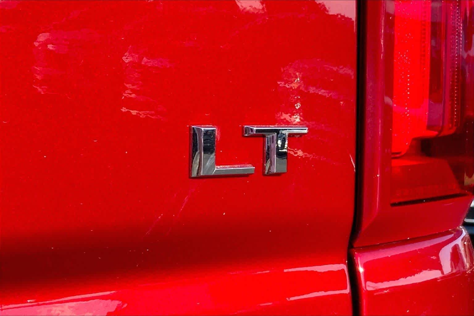 Used 2026 Radiant Red Tintcoat Chevrolet LT Trail Boss image 31