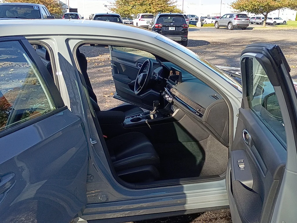 Certified Used 2025 SONIC GRAY Honda Sport image 16