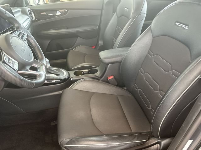 Used 2022 Gray Kia GT-Line image 15