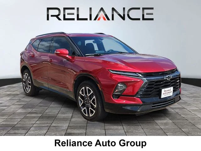 Pre-Owned 2024 Chevrolet Blazer RS