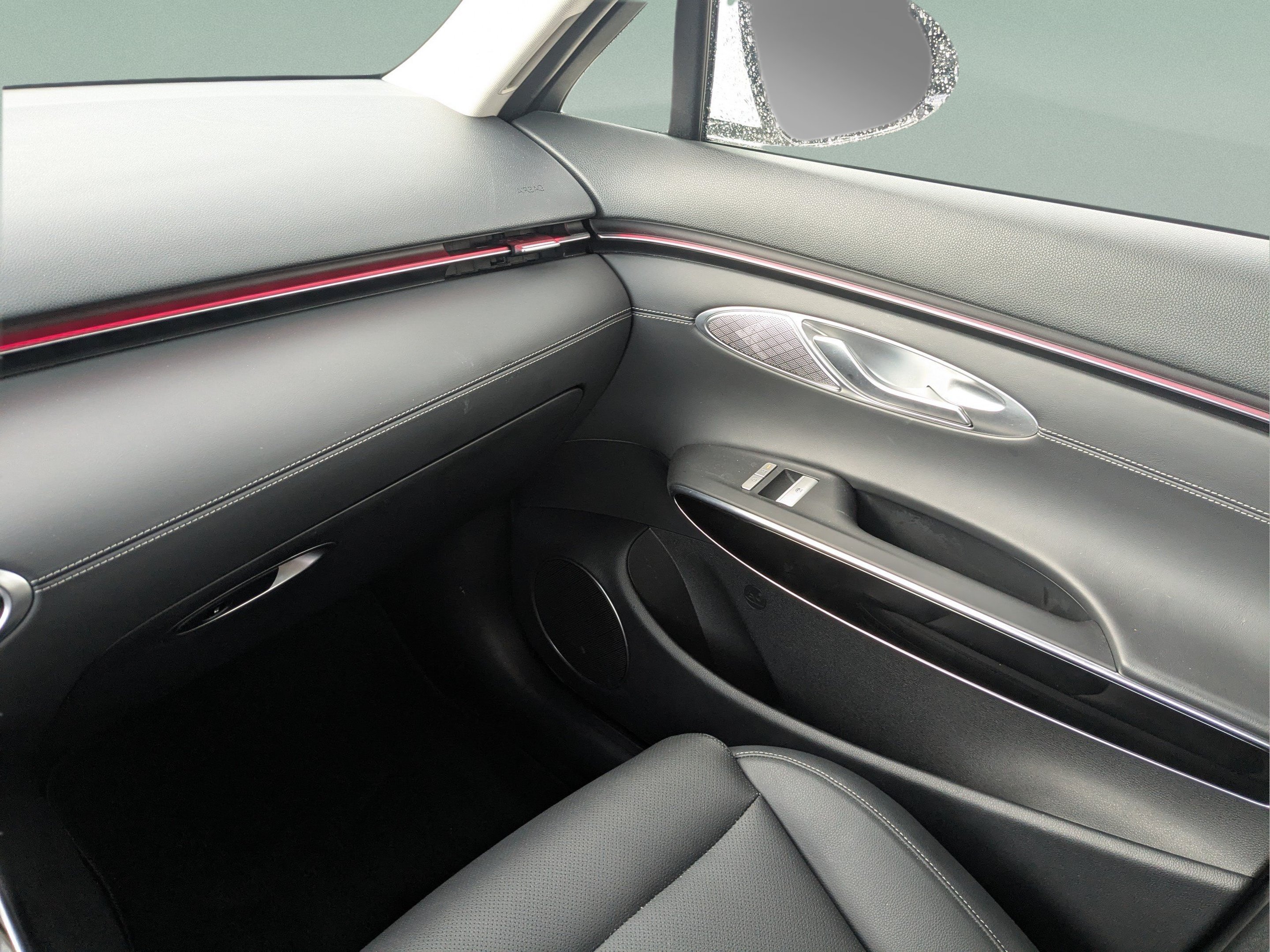 2026 GENESIS GV70 Standard - Photo 16