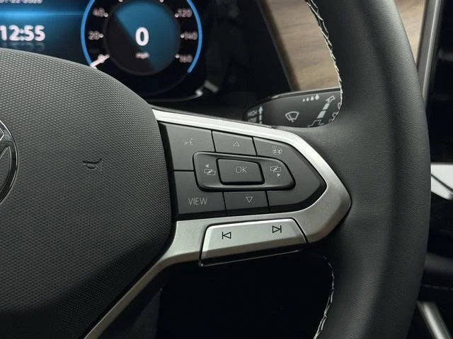 New 2026 Silver Volkswagen 2.0T SE image 11