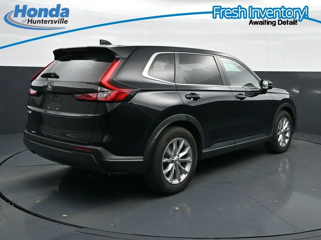 Used 2023 Crystal Black Pearl Honda EX-L image 10