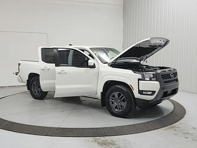 Used 2025 White Nissan SV image 9