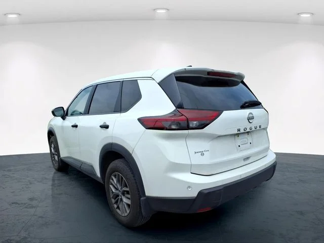 Used 2024 White Nissan S image 20