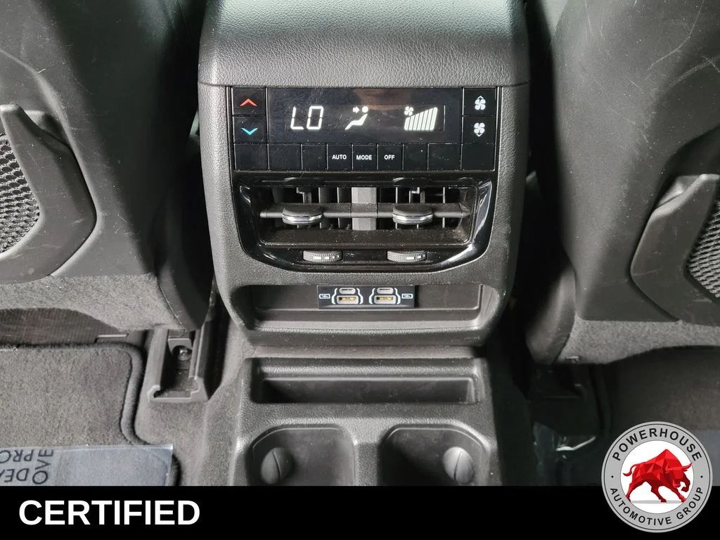 Used 2024 White Jeep Laredo image 17