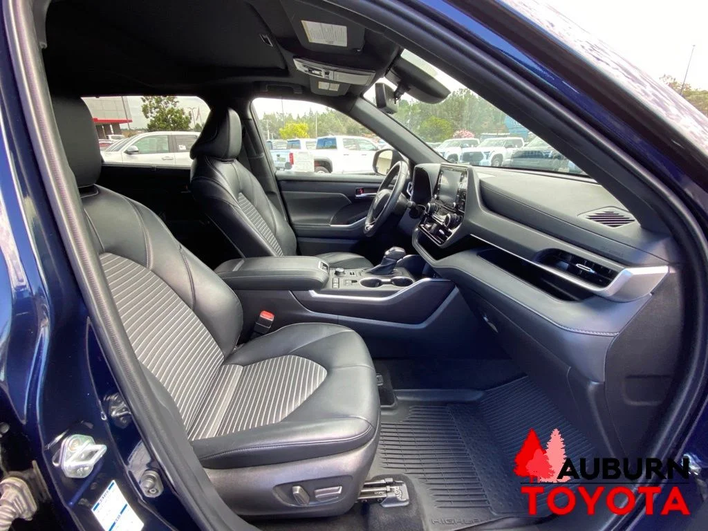 Used 2022 Blueprint Toyota XSE image 15