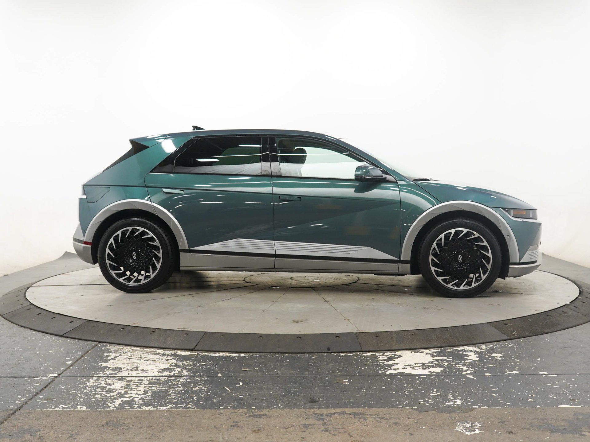 Certified Used 2024 Digital Teal Hyundai Limited AWD image 6