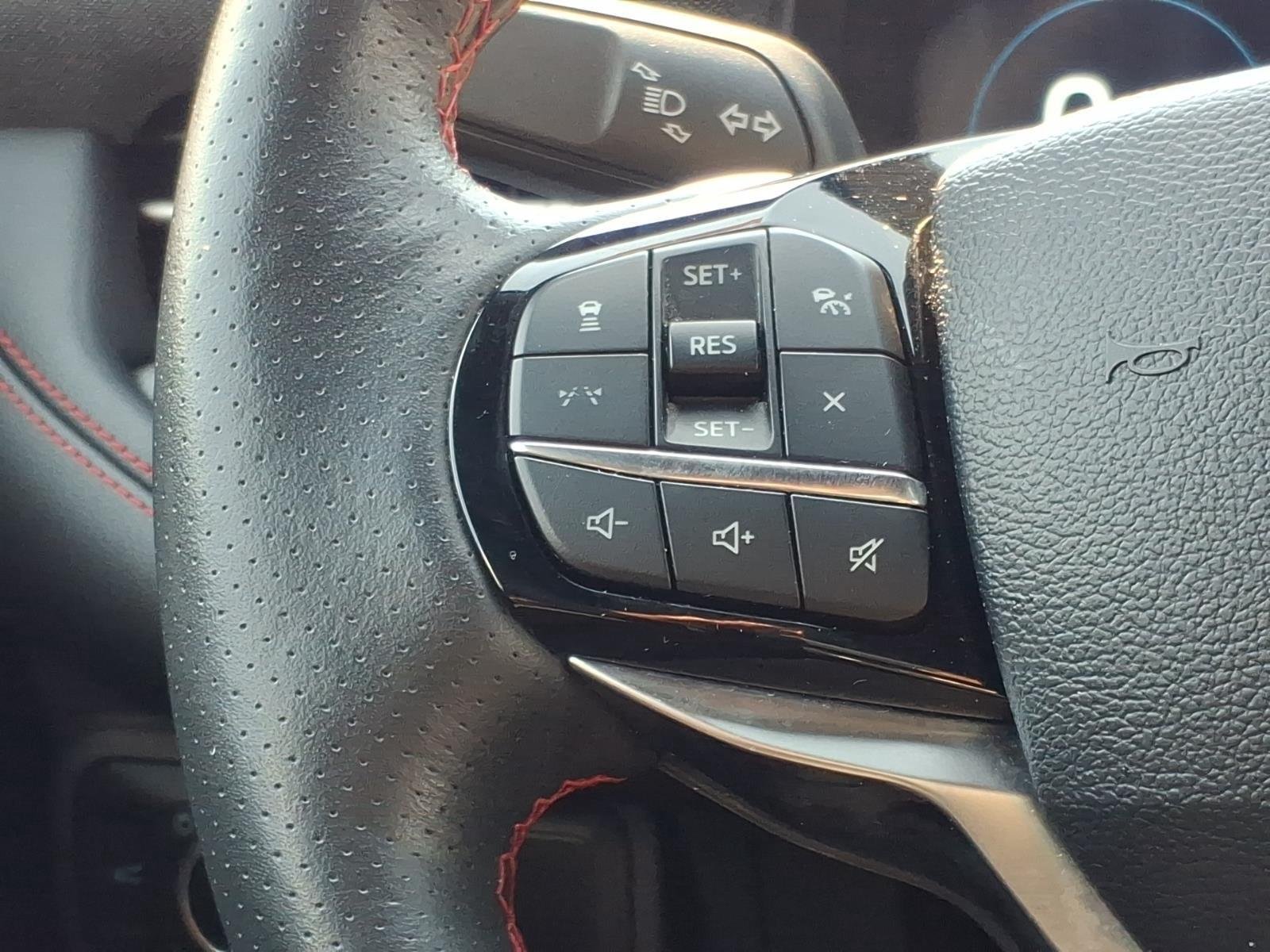 Used 2025 Agate Black Ford ST-Line image 27