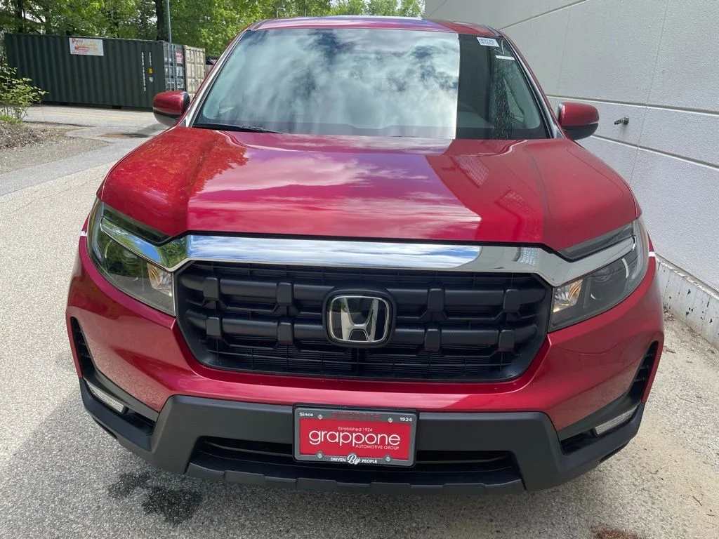 New 2026 Radiant Red Metallic II Honda RTL image 3