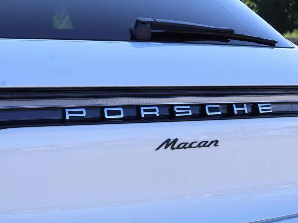 Used 2026 Carrara White Metallic Porsche  image 6