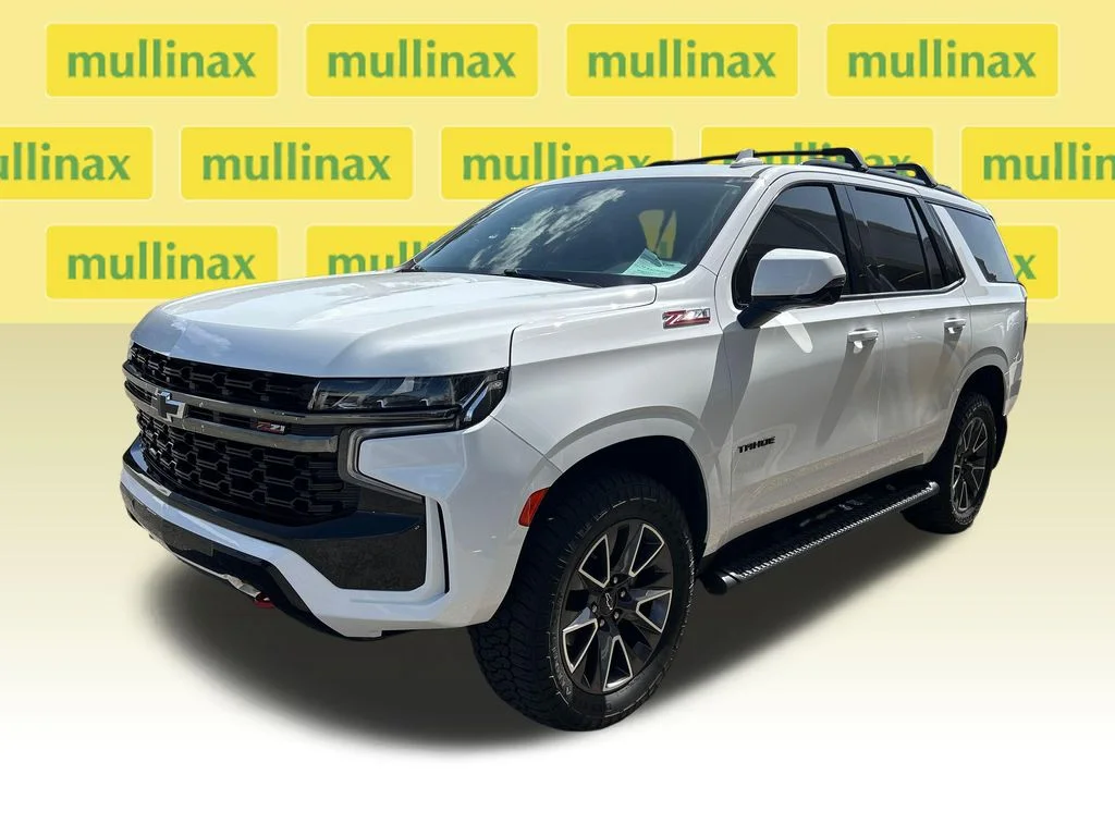 Used 2022 White Chevrolet Z71 image 6