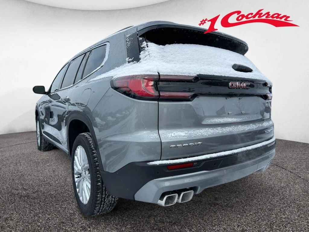 2026 GMC Acadia Elevation - Photo 4