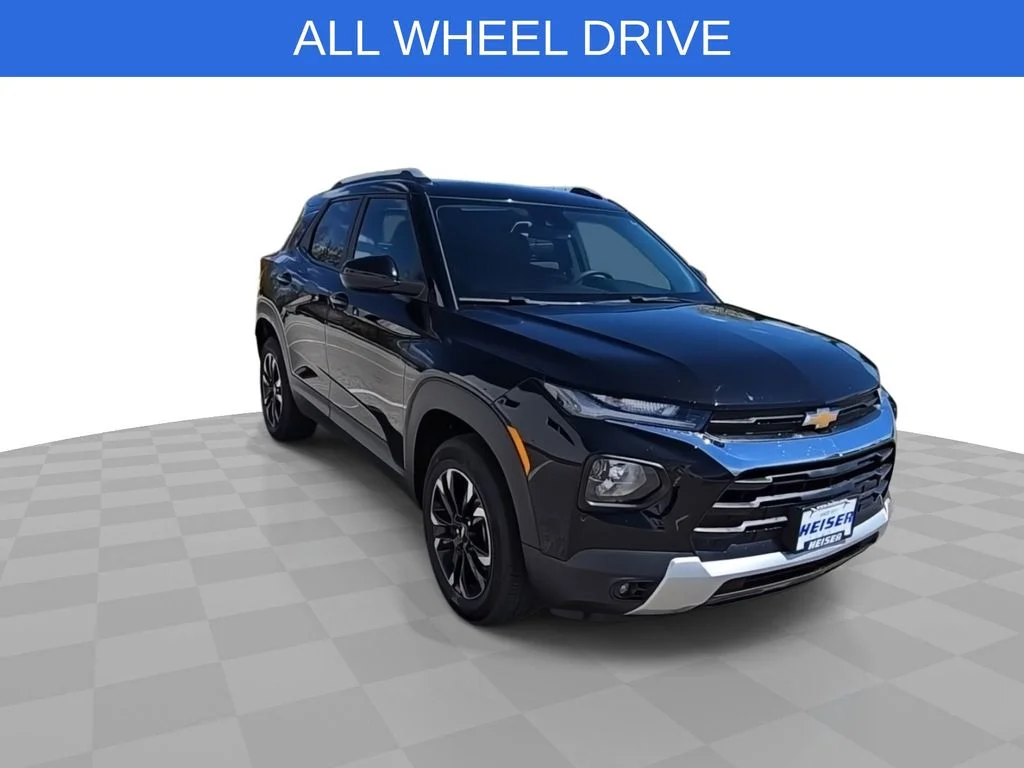 Used 2023 Black Chevrolet LT image 2