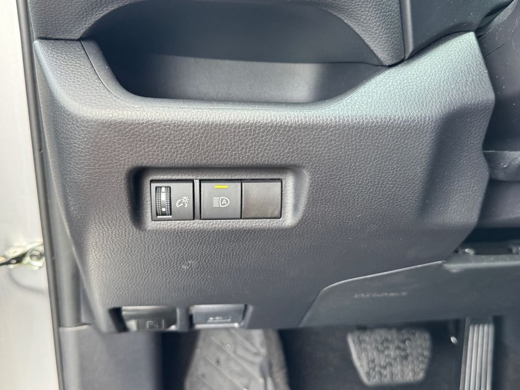 Used 2025 Silver Toyota XLE image 22