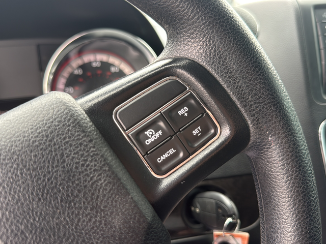 Used 2019 Gray Dodge SE image 38