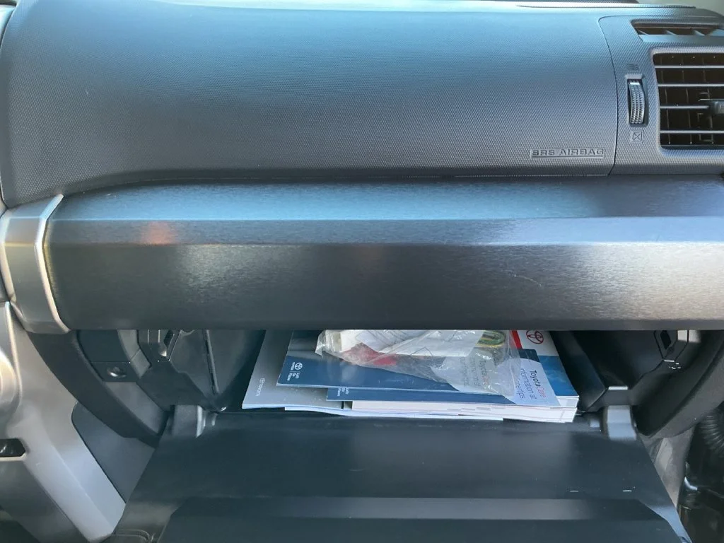 Used 2015 Gray Toyota SR5 image 35