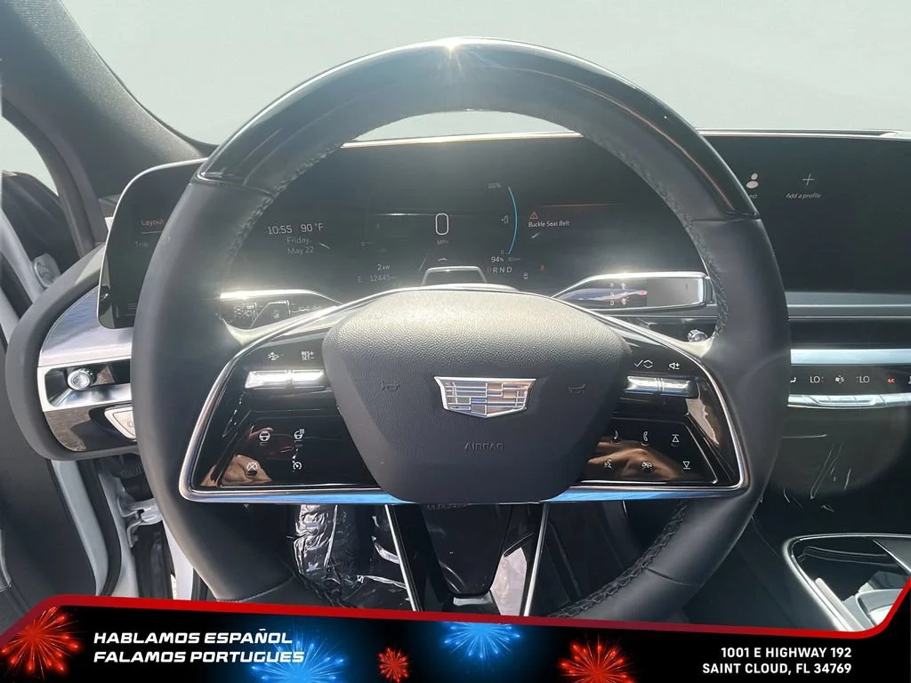 Used 2025 Crystal White Tricoat Cadillac Luxury 3 image 15