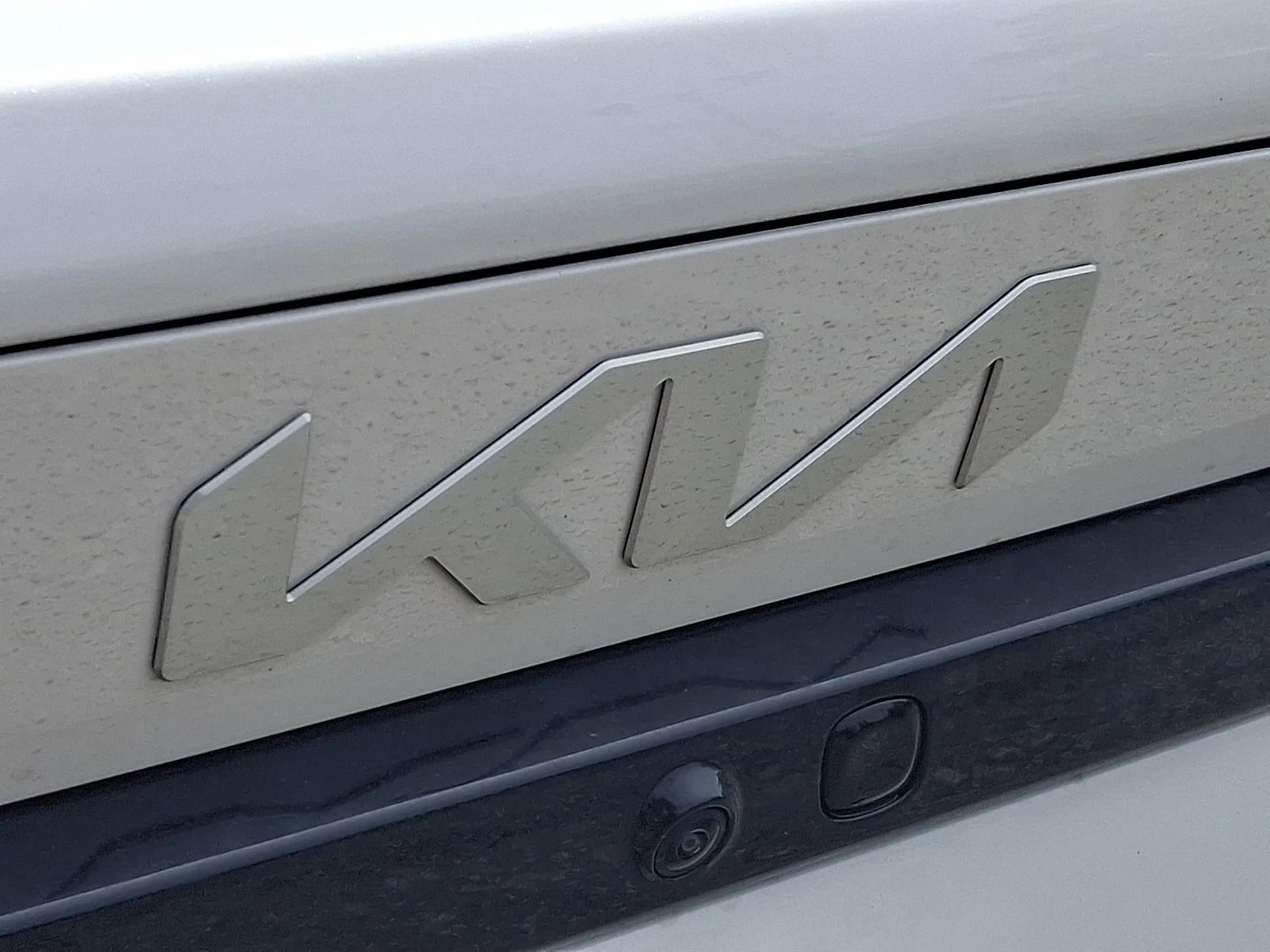 New 2026 White Kia LXS image 23