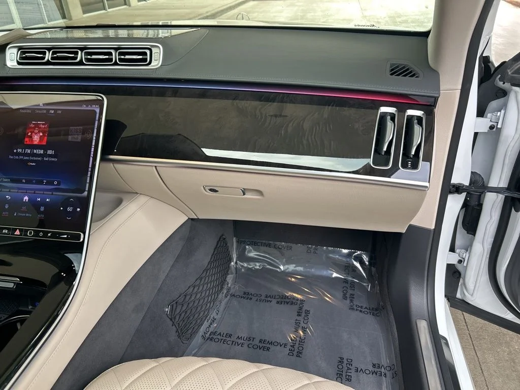 2024 Mercedes-Benz S-Class S 580e - Photo 25