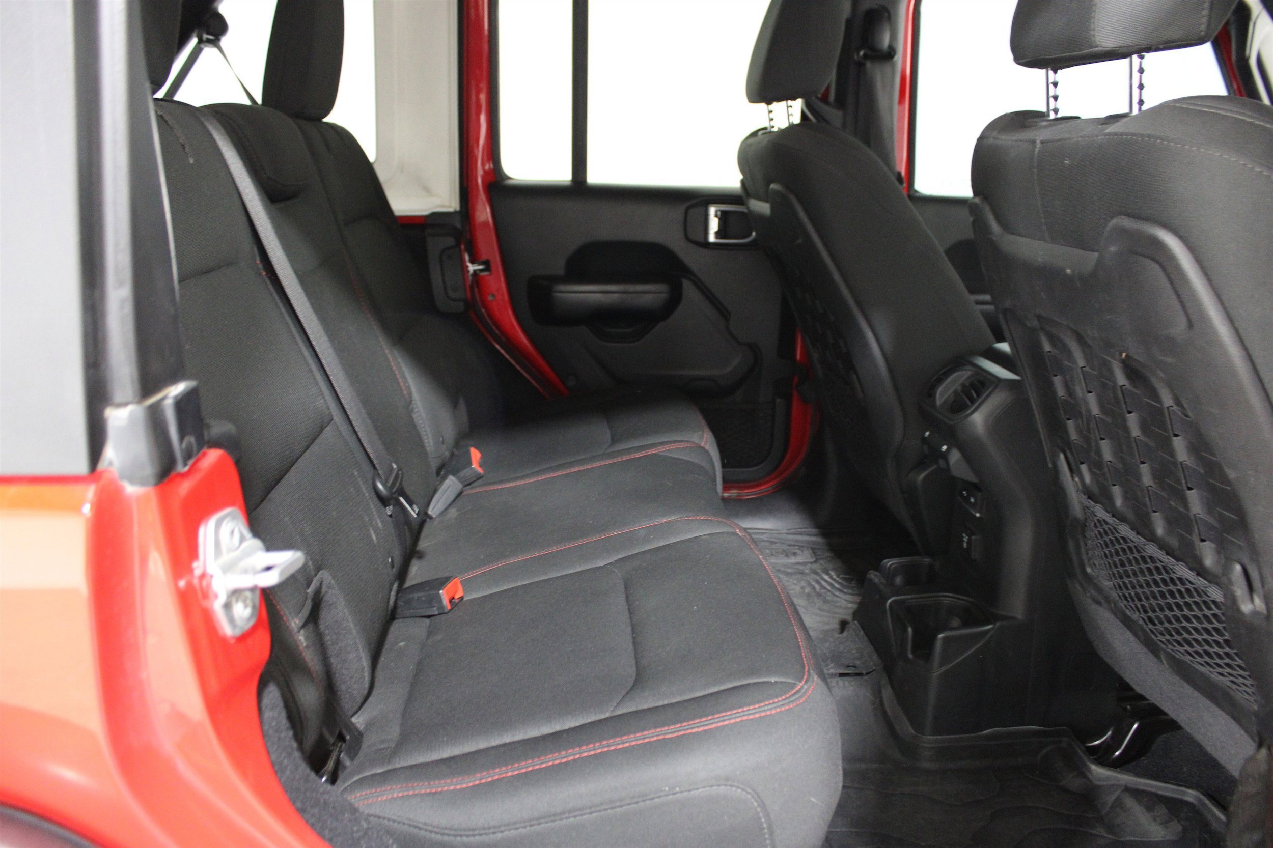 Used 2018 Firecracker Red Clearcoat Jeep Rubicon image 22