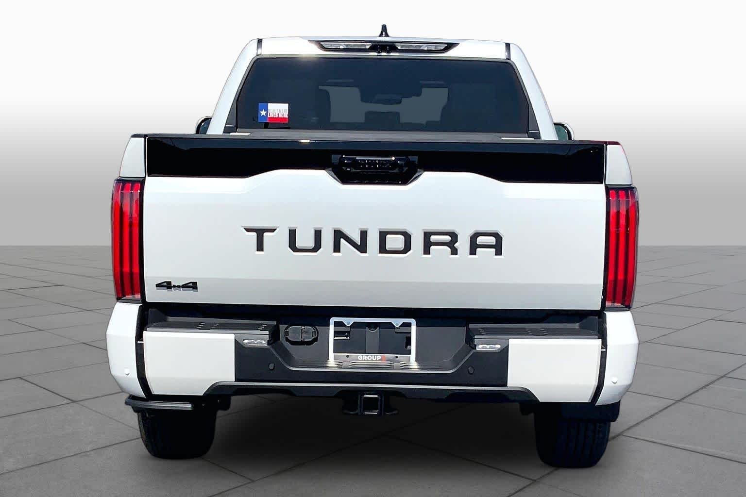 New 2026 Wind Chill Pearl Toyota Platinum image 4